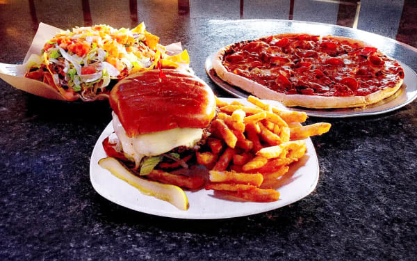 Dudley's Sports Bar & Grill