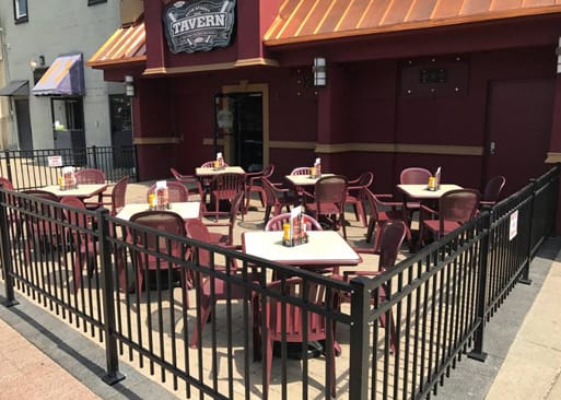 24th St Tavern