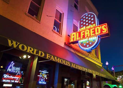 Photo 1 of 4: Alfreds on Beale