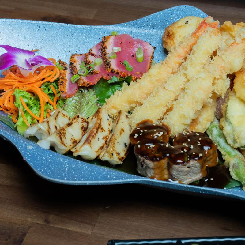 Shinto Japanese Steakhouse & Sushi Bar