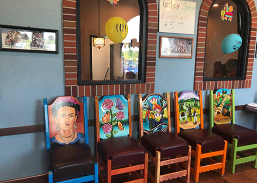La Pinata Mexican Grill & Bar