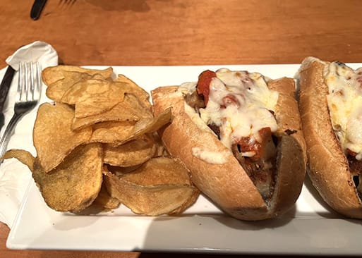 Telly's Restaurant & Pizzeria