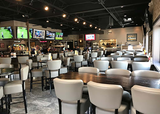 Madhouse Bar & Grill