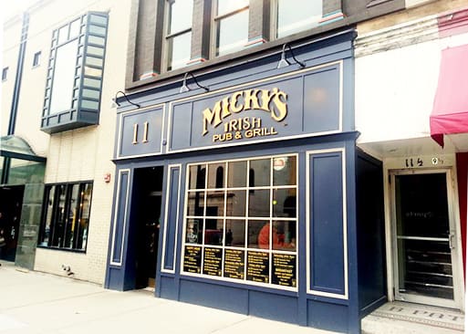 Micky's Irish Pub