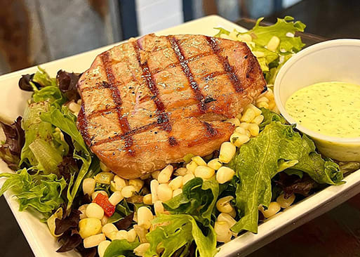 Shipwrecks Taphouse & Grill
