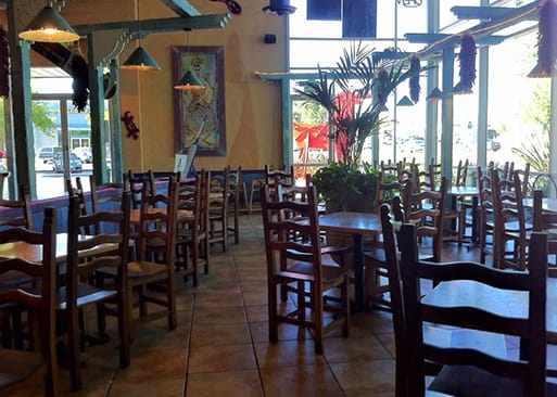 Dos Coyotes Border Cafe