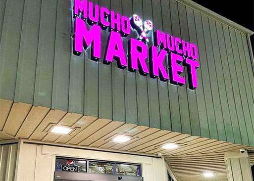 Mucho Mucho Market