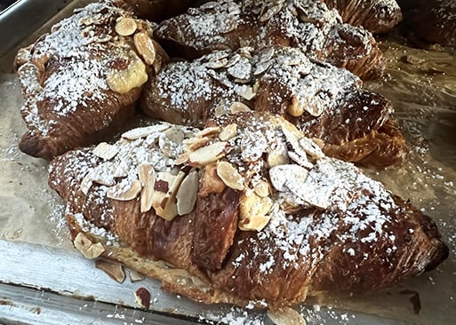 Mademoiselle Paris - French Restaurant & Bakery