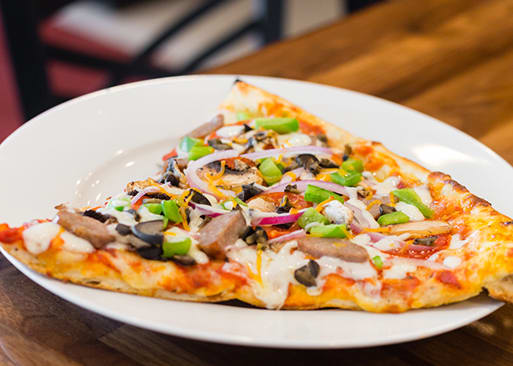 Photo 1 of 4: Windy City Pizza & Pub-Silverthorne
