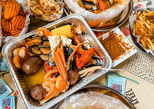 Hook & Reel Cajun Seafood & Bar - Greenbelt