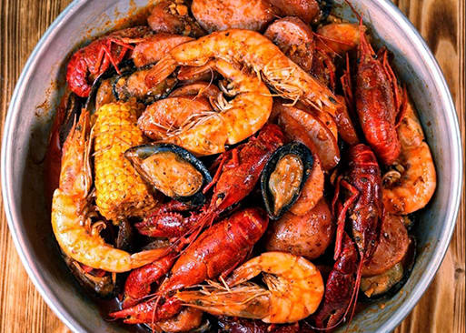 Hook & Reel Cajun Seafood & Bar - Greenbelt