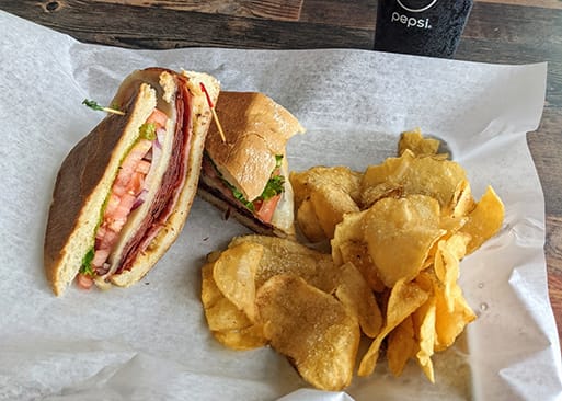 Quintons Bar & Deli
