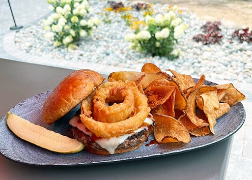 Twin Birch Restaurant
