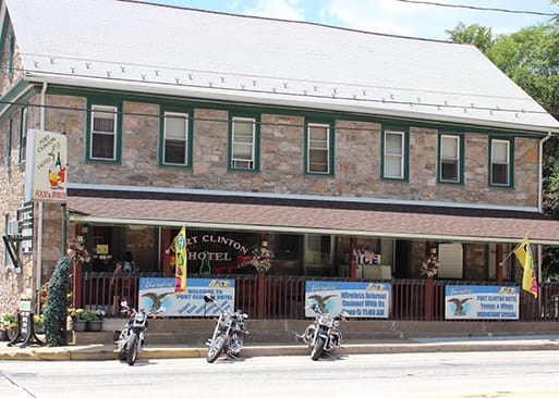 Port Clinton Hotel