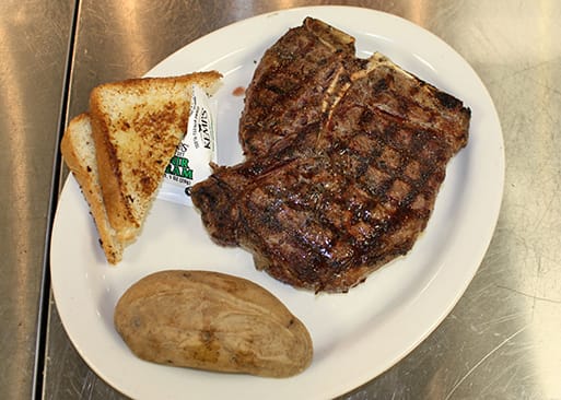 Cattleman's Club Steakhouse - Pierre