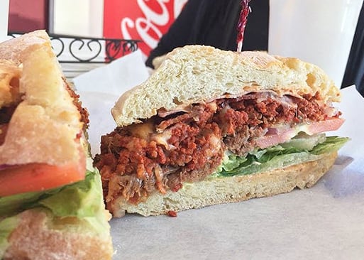 3 Mundos Sandwich Shop