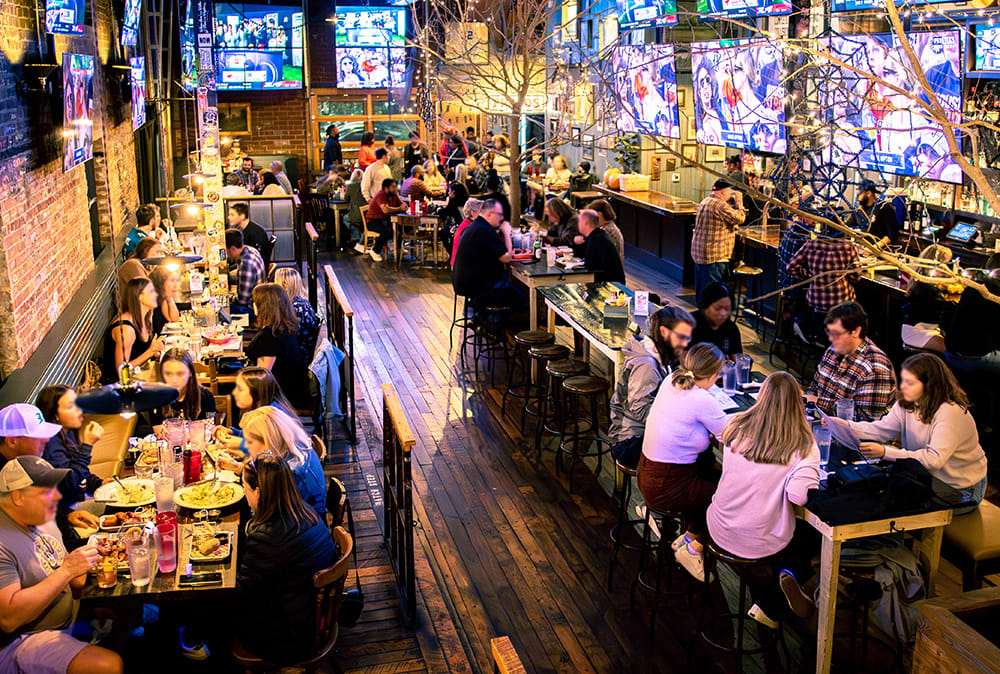 Earl's Whiskey Bar