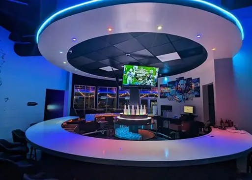 Rotunda Bar and Patio