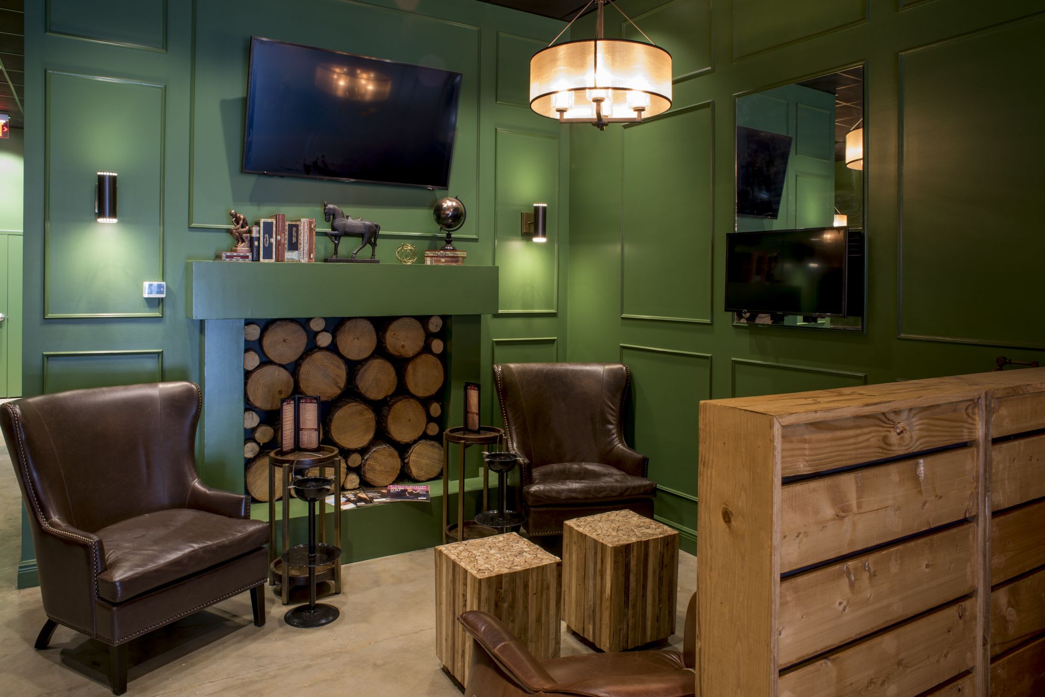 Don Juan Cigar Bar