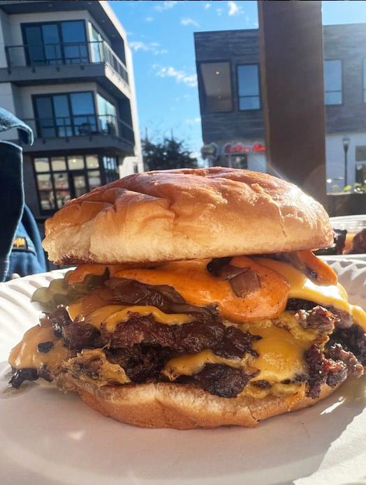 Photo 1 of 4: GUSTOS burger bar & more