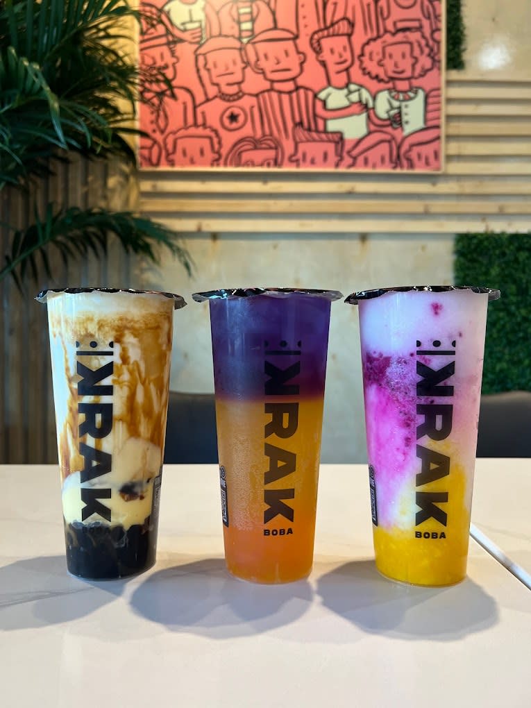 Photo 1 of 4: Krak Boba - Lake Forest