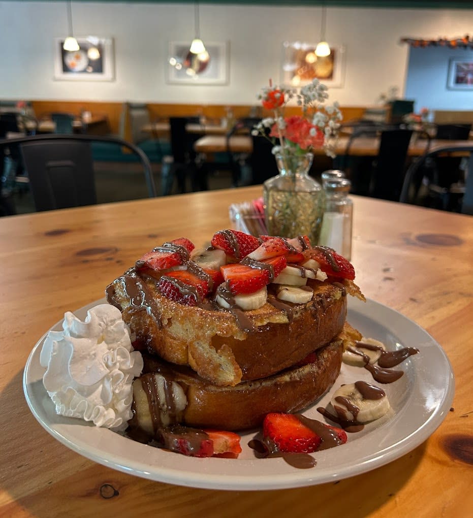 Eggsquisite Cafe