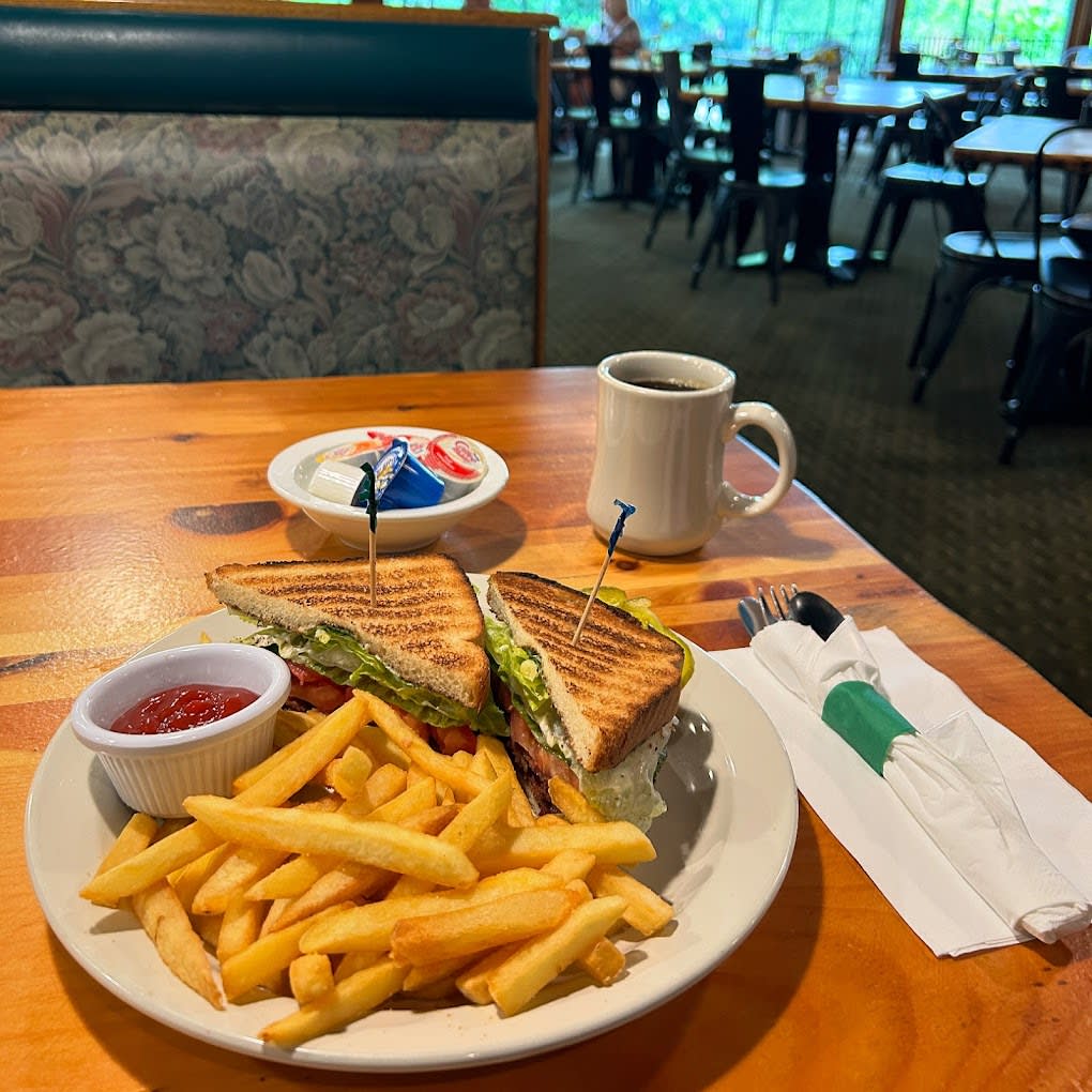 Eggsquisite Cafe