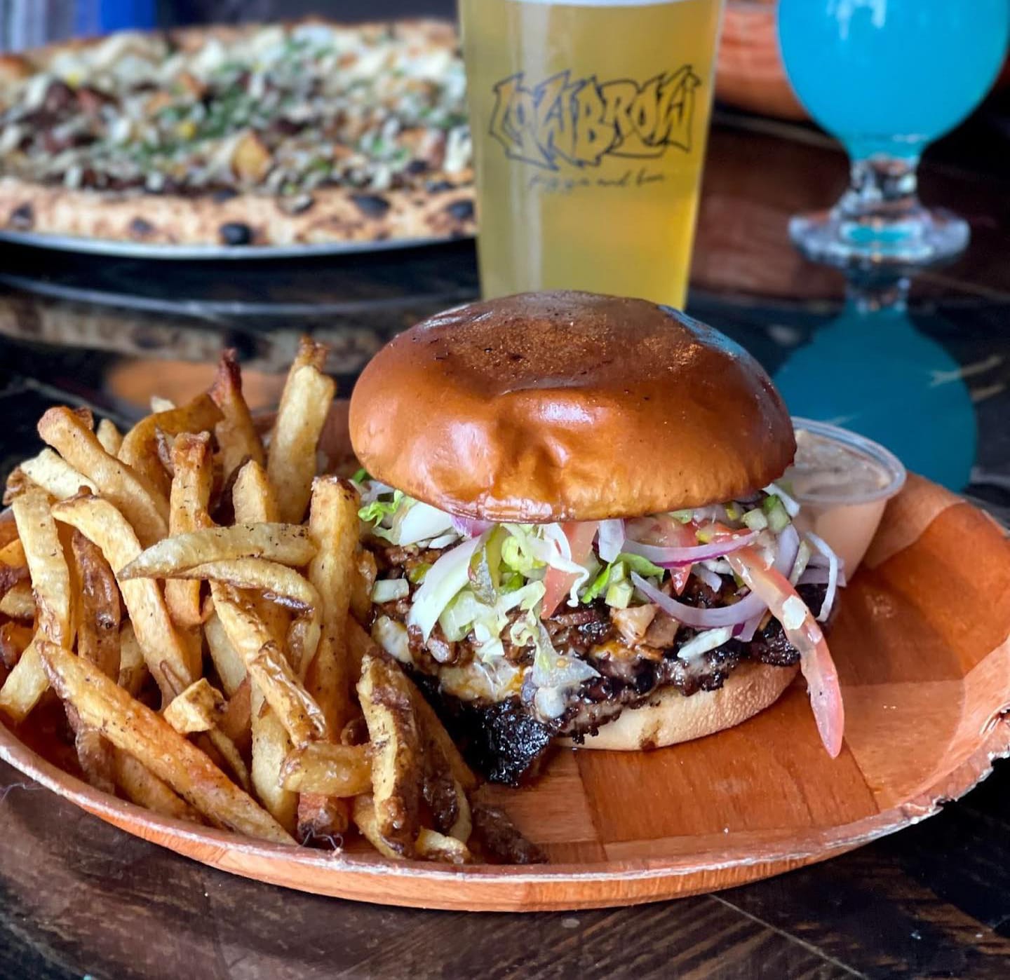 LowBrow Pizza & Beer