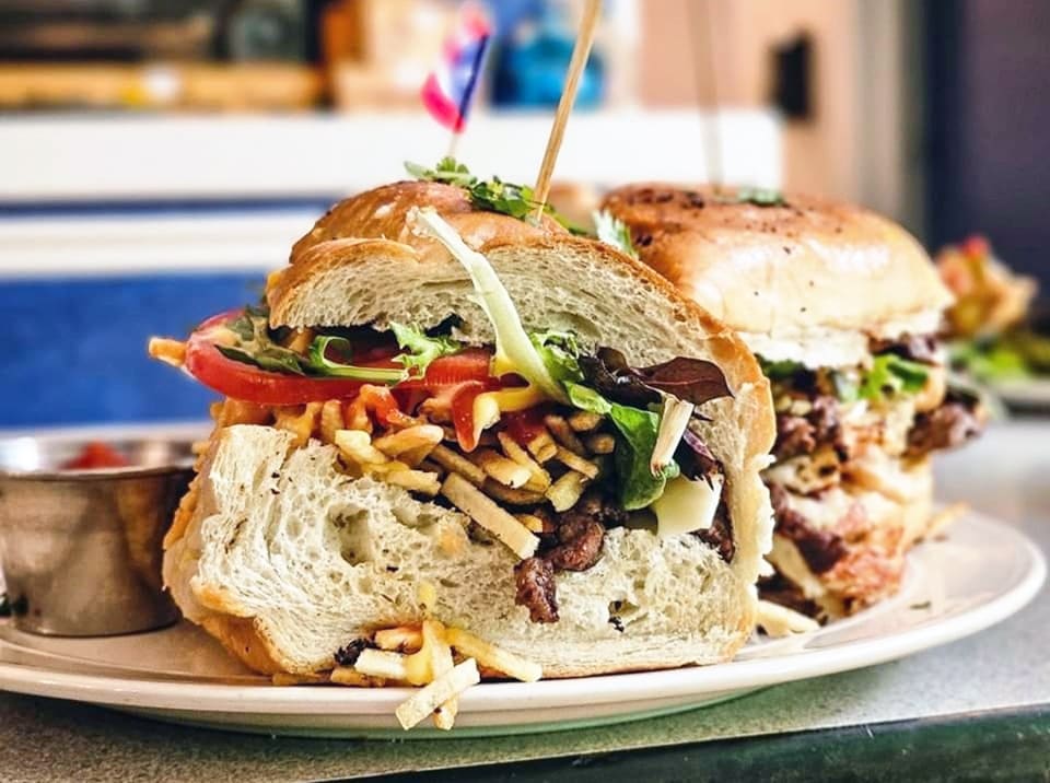 Elie's Chinchorro Caribbean Bistro