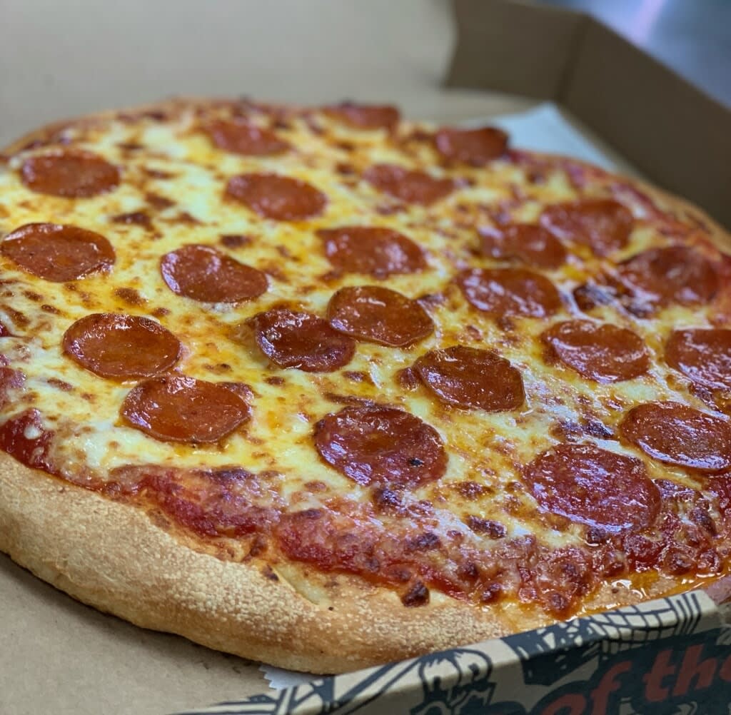 Photo 1 of 4: Twisted Tomato Pizzeria Stow