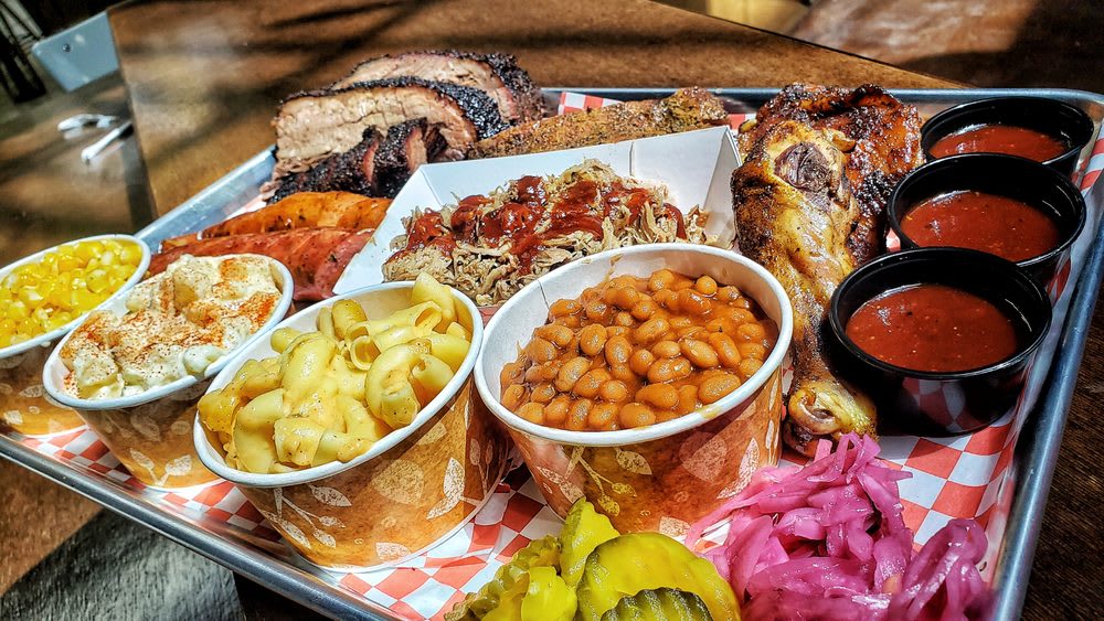 Photo 1 of 4: Mike Henry's Barbecue Co.
