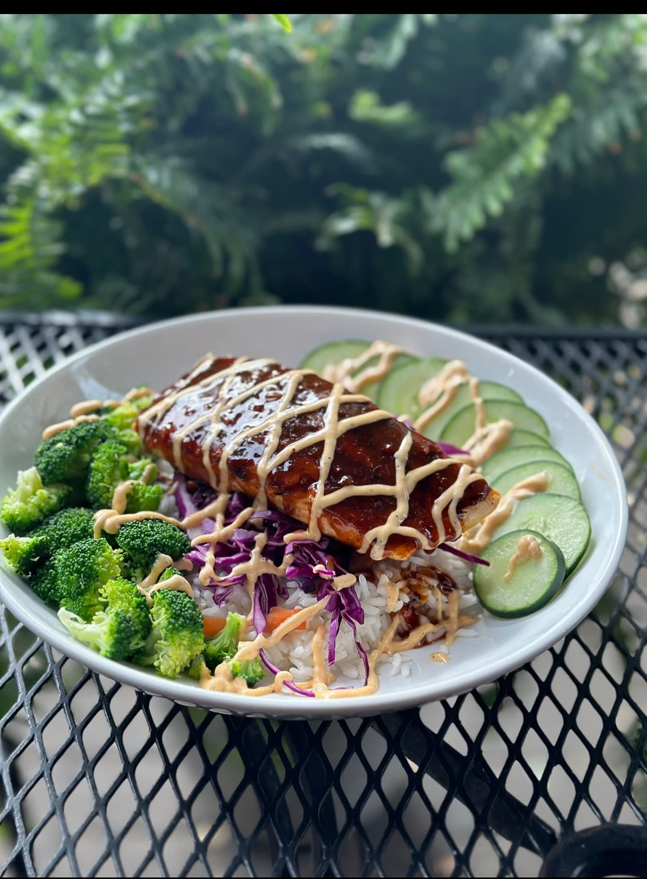 Hungry Palate Bar & Grill