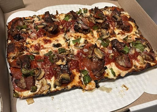 Dear Mama's Pizza