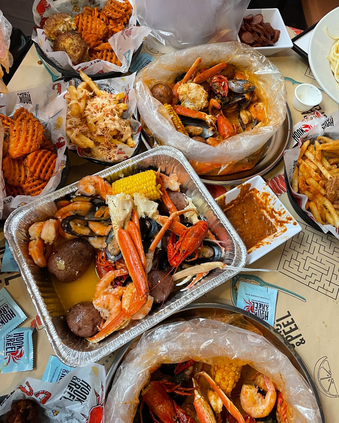 Photo 1 of 4: Hook & Reel Cajun Seafood & Bar