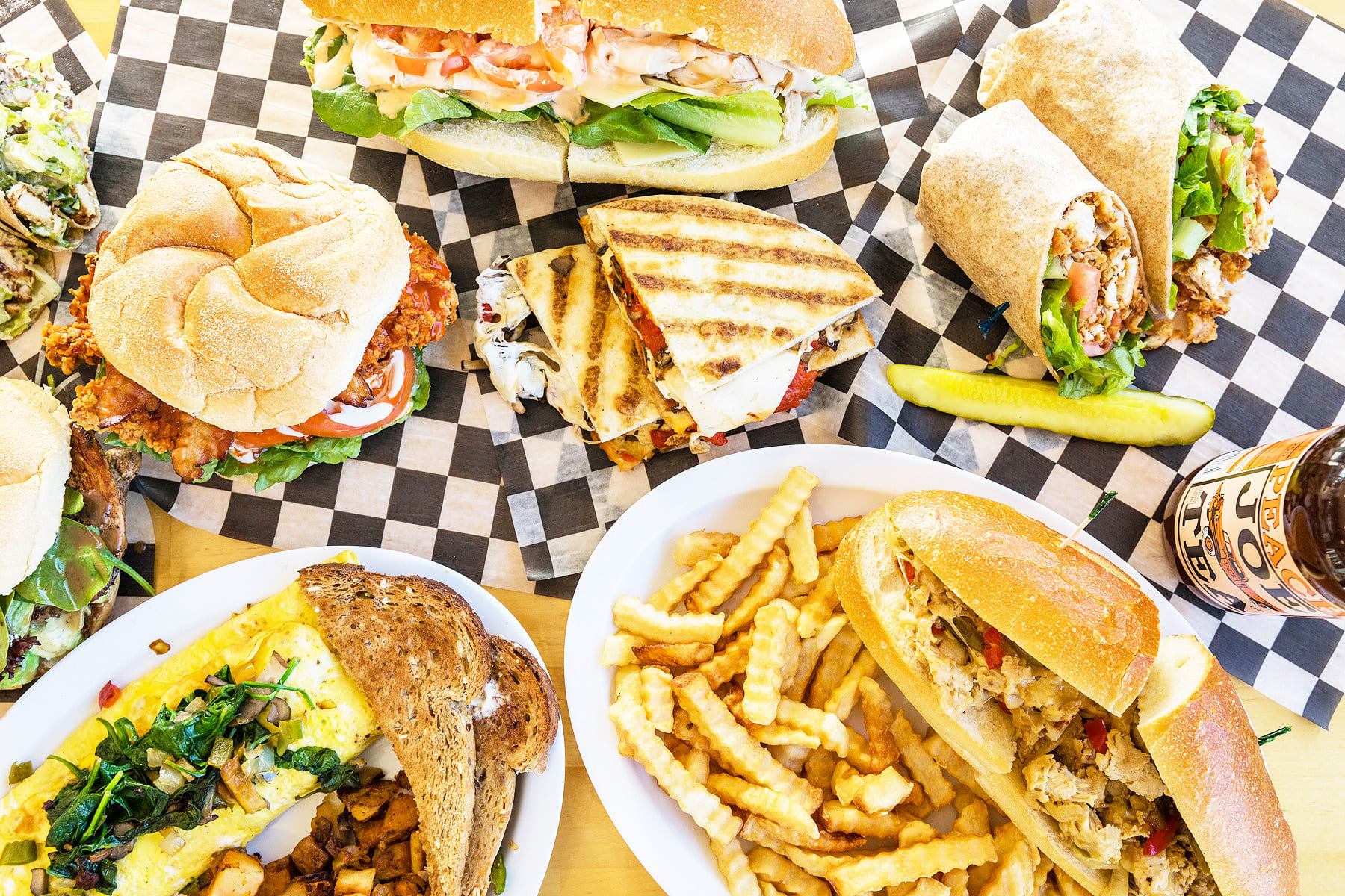 Joe's Bagel and Grill Beachwood