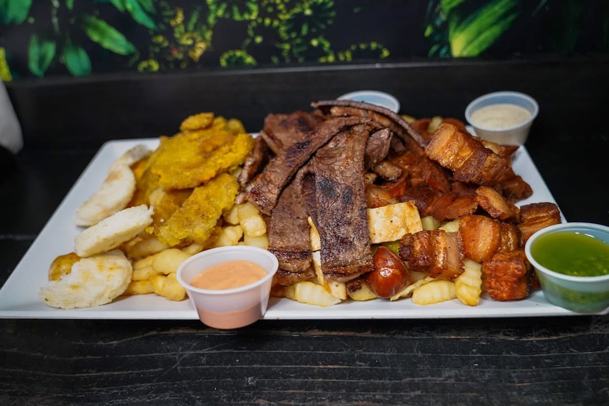 Mendozas Colombian Cafe