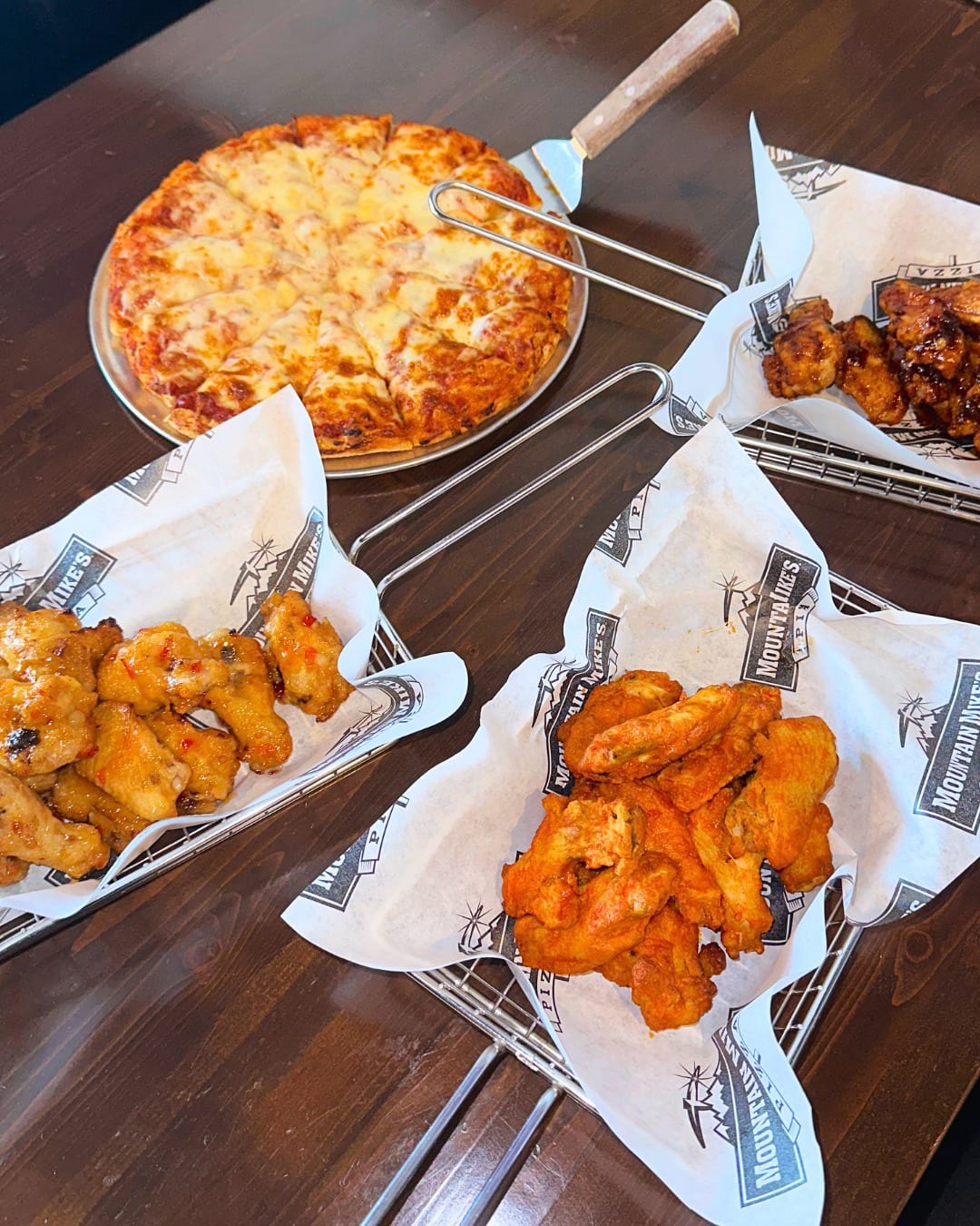 Mountain Mike's Pizza