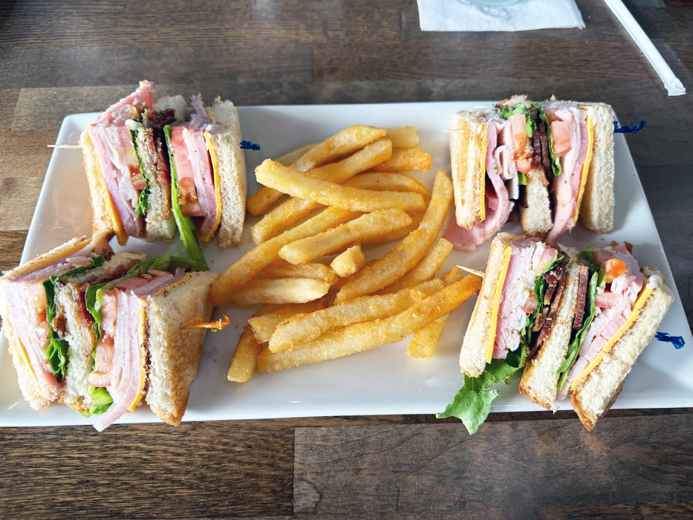 Patio Cafe & Bar, The