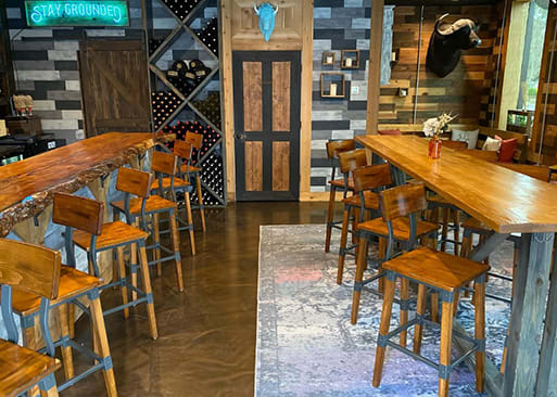 Roots Taproom & Wine Bar