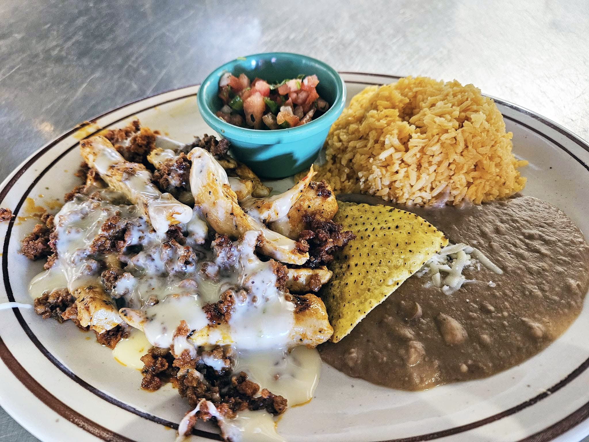 La Loteria Mexican Bar and Grill