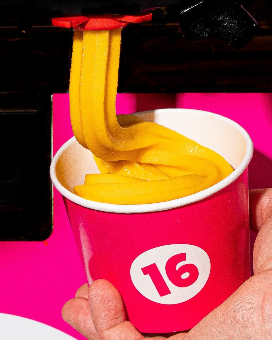 16 Handles