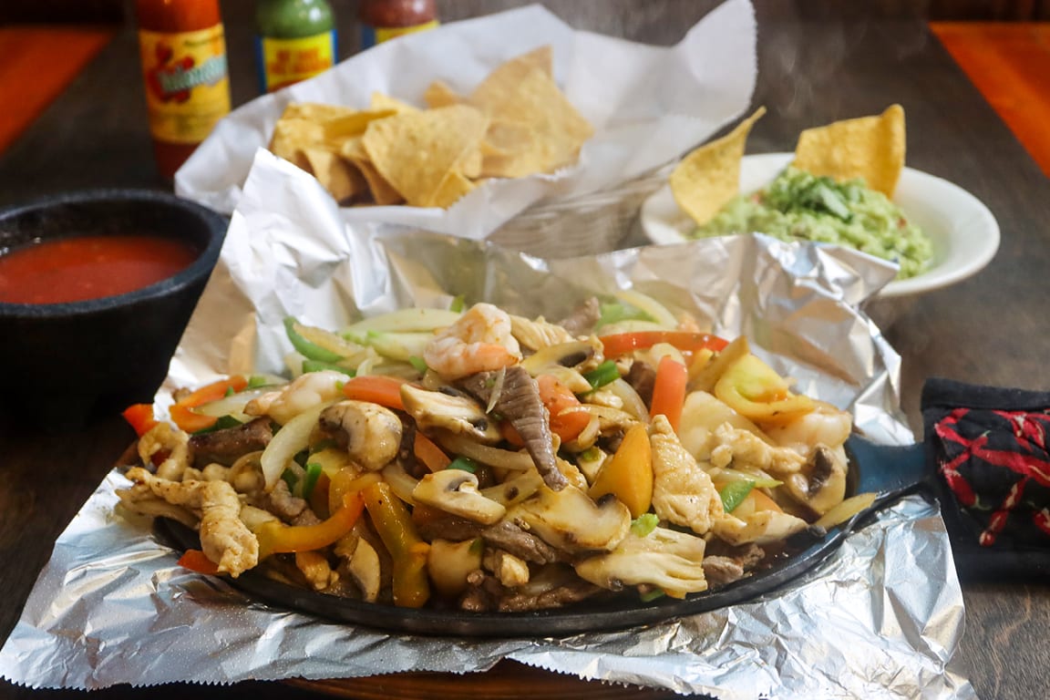 Photo 1 of 4: Si Senor Mexican Restaurant