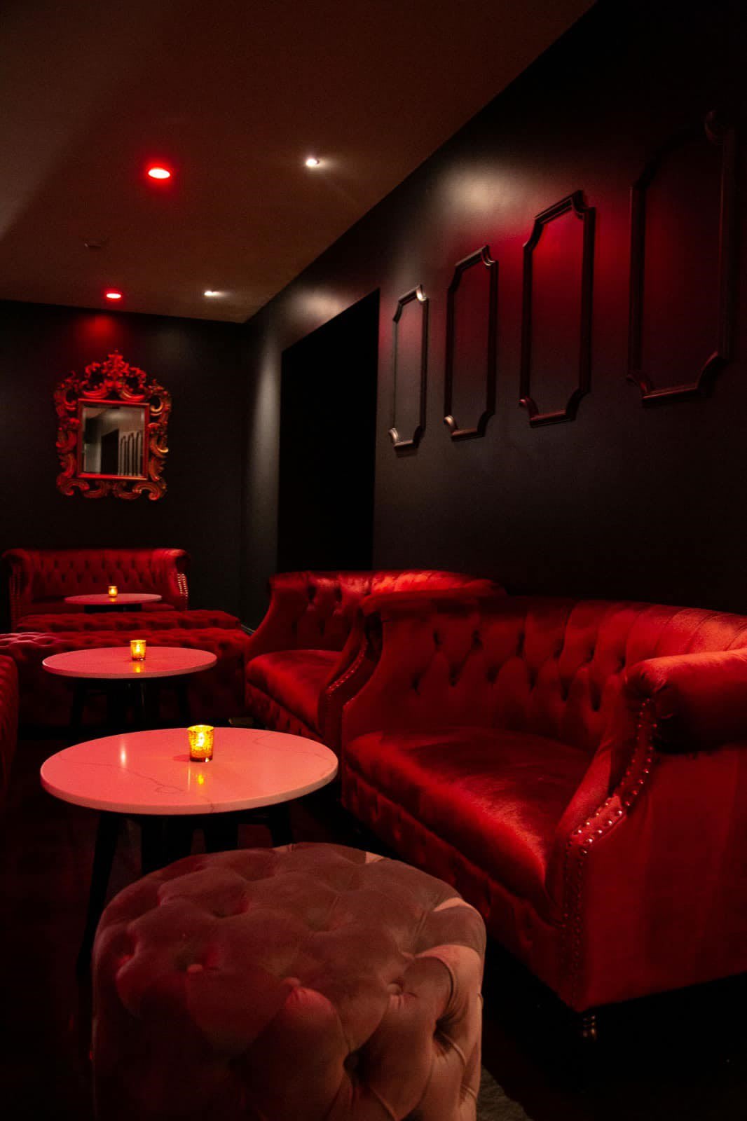 Photo 1 of 4: Red Room on NY