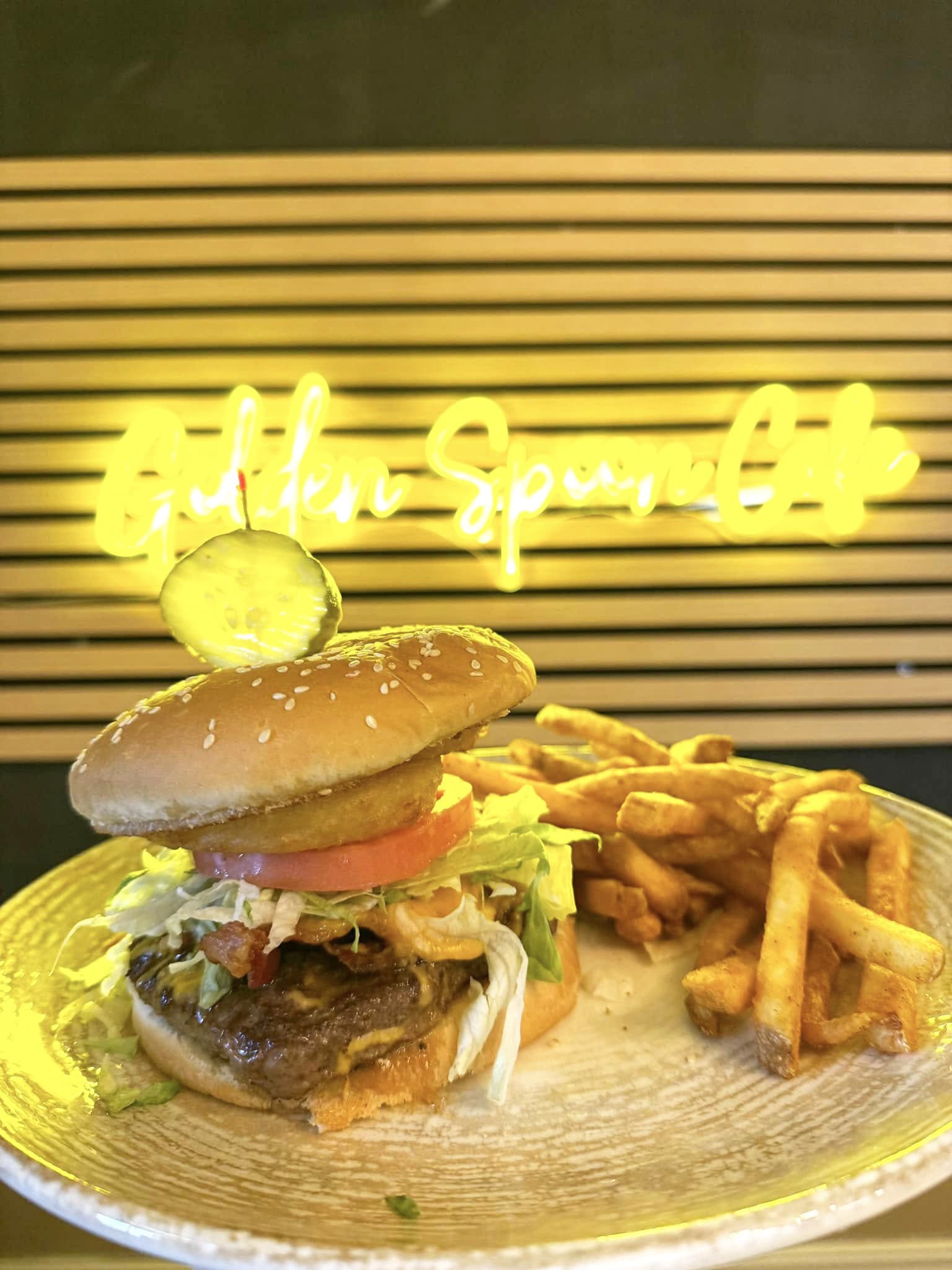Golden Spoon Cafe