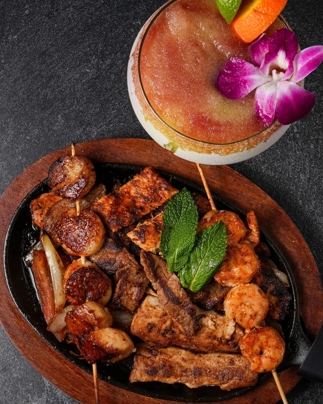 Photo 1 of 4: El Tesoro Cocina Mexicana