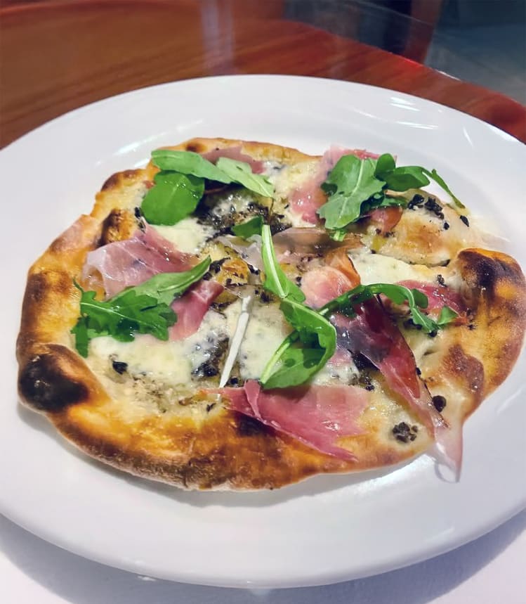 Photo 1 of 4: La Tavola