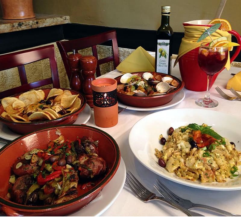 Photo 1 of 4: Fernando's Dockside Grille