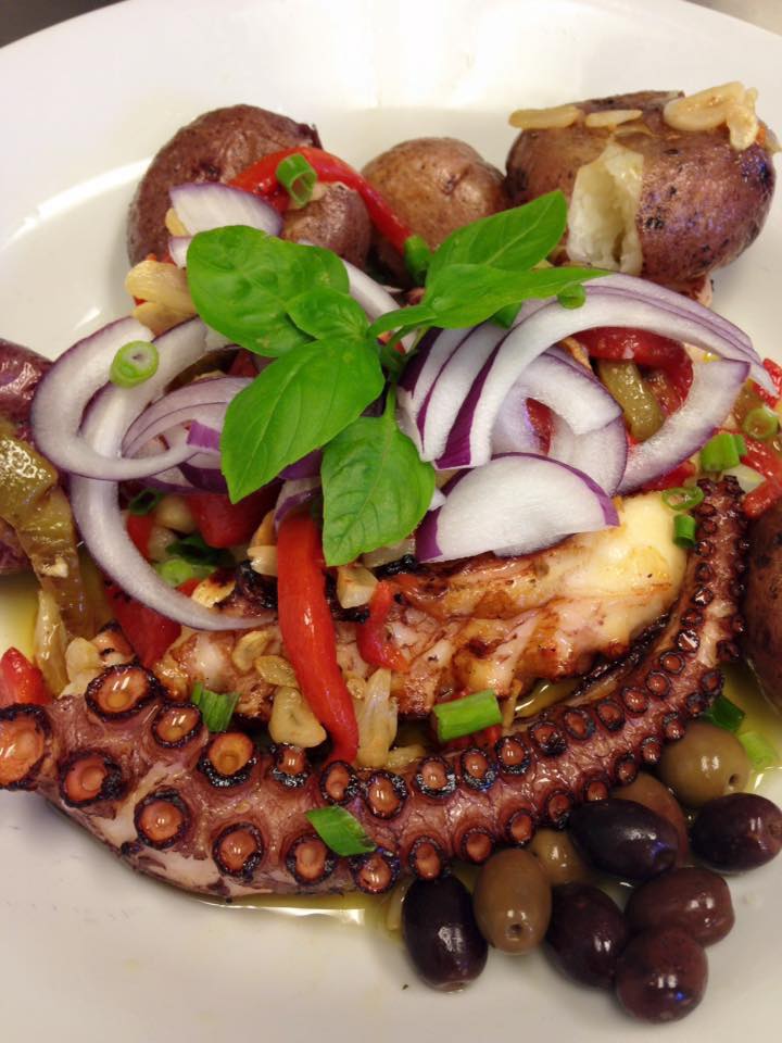 Fernando's Dockside Grille