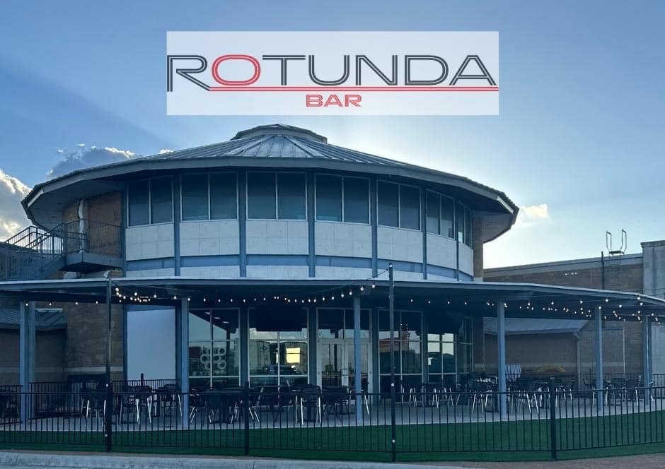 Rotunda Bar and Patio