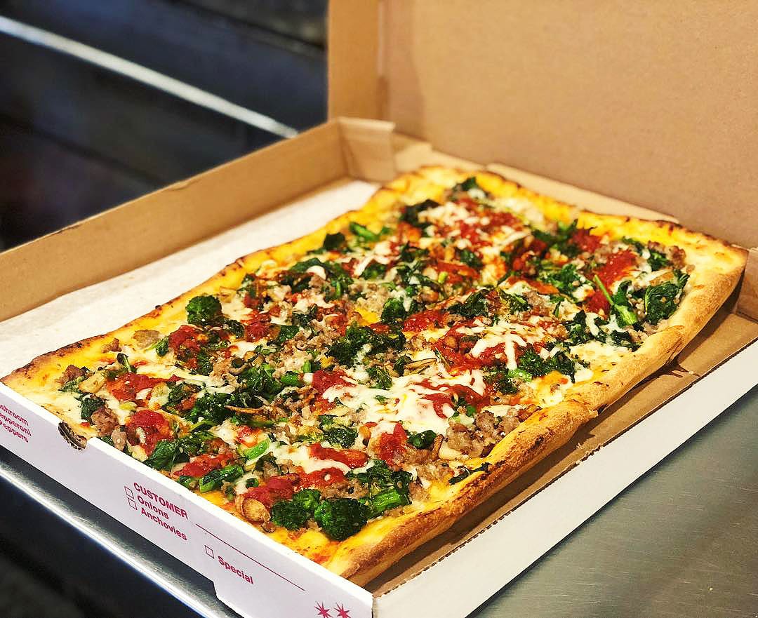 Nonna's Pizza
